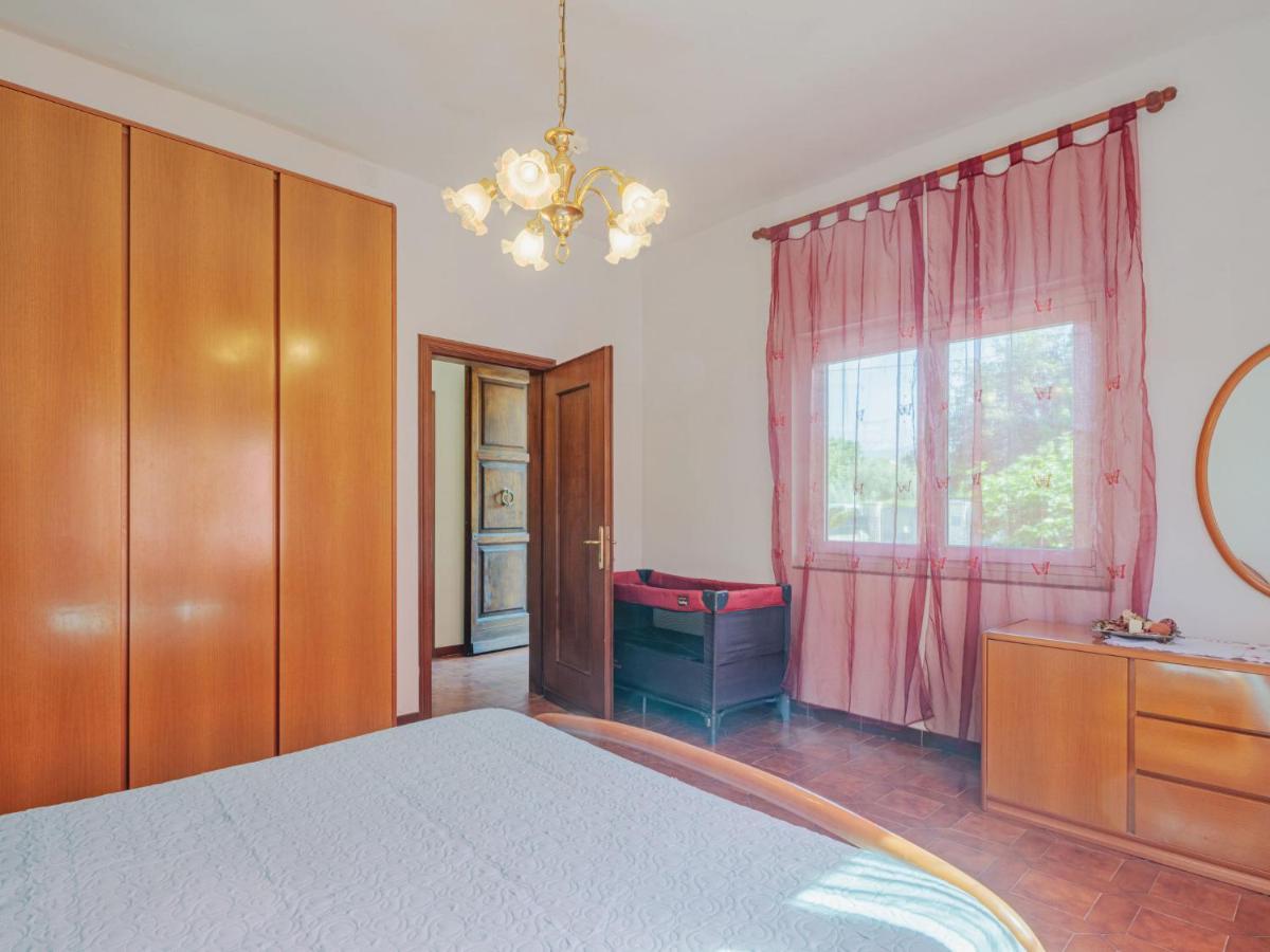 Apartment Emiliano By Interhome Marina di Massa Luaran gambar